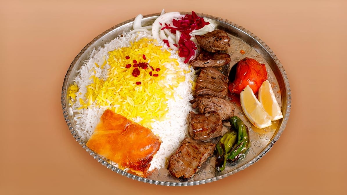 Chenjeh Plate (Served With Soup Or Pop)