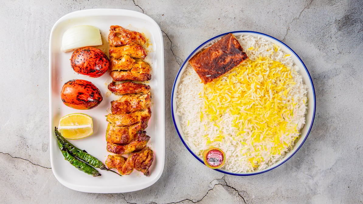 Chicken Kebab: 1 Skewer Chicken Breast with Saffron Rice