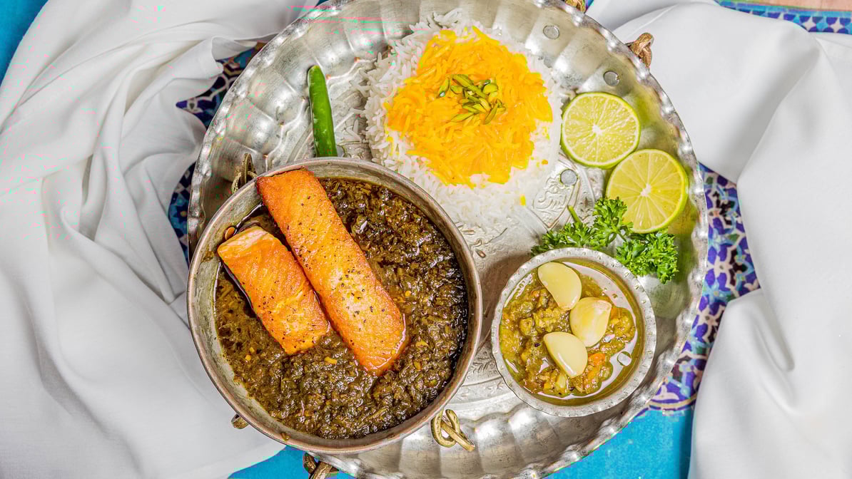 Ghalieh Mahi / Stewed Fish & Cilantro in Tamarind (little Spicy)