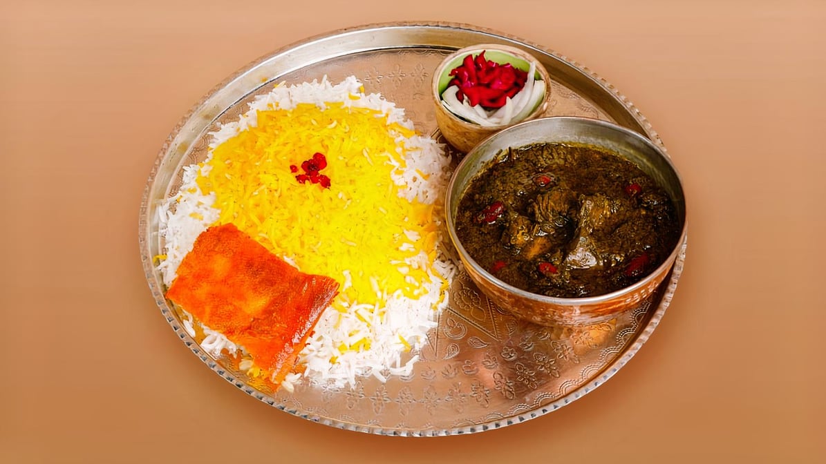 Ghorme Sabzi with Rice(قورمه سبزی) (served with Soup or Pop)
