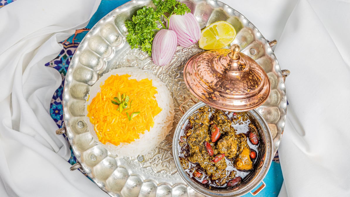 Ghormeh Sabzi / Mushroom, Kidney-Bean Herb Stew