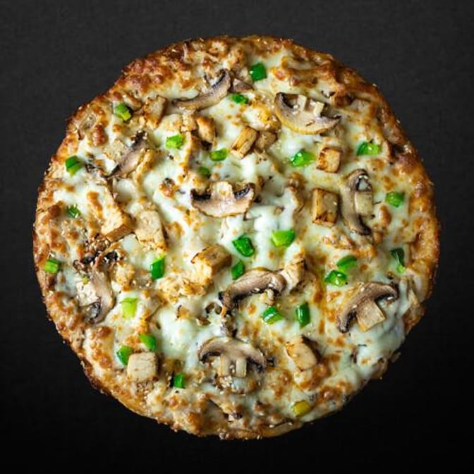 Grilled Chicken & Mushroom Pizza