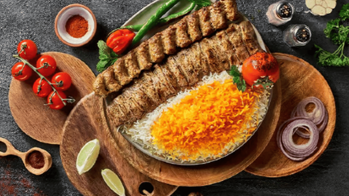 Ground Beef & Beef Tenderloin Kebab Combo / سلطانی