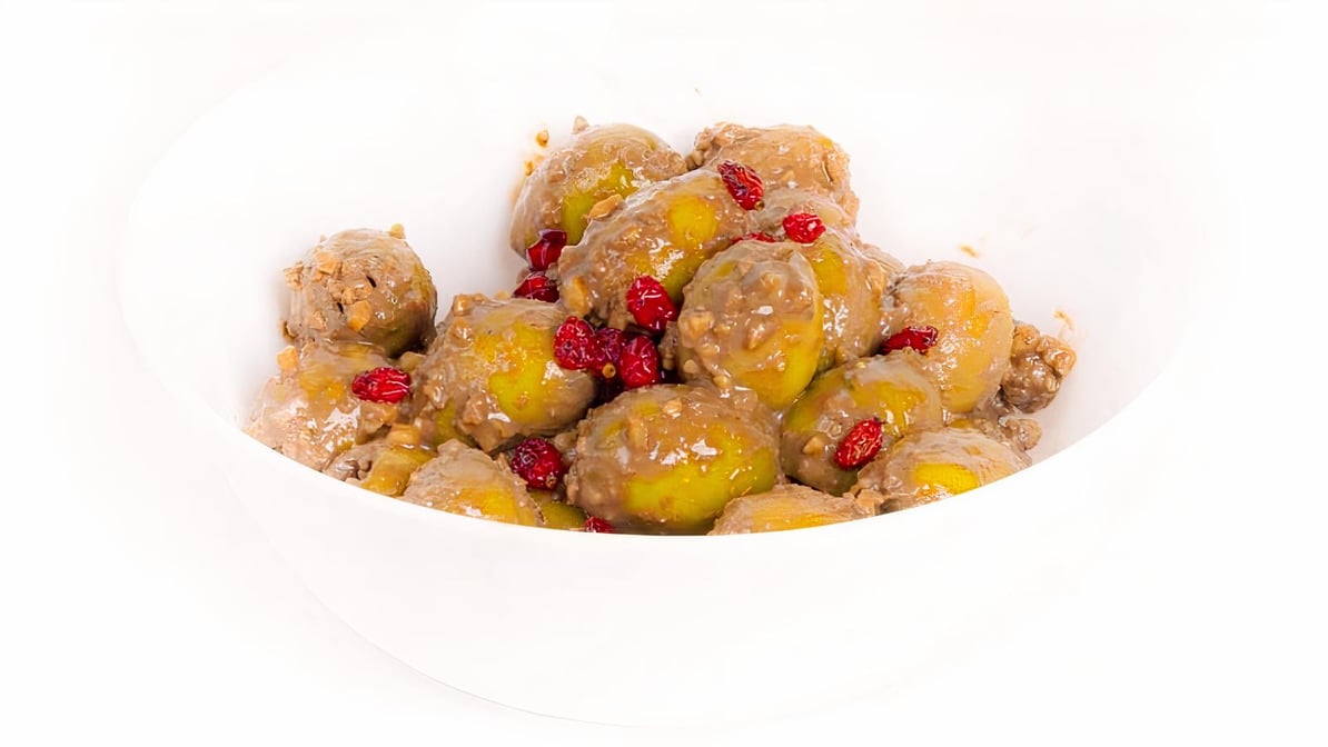 Marinated Olive(زیتون پرورده)