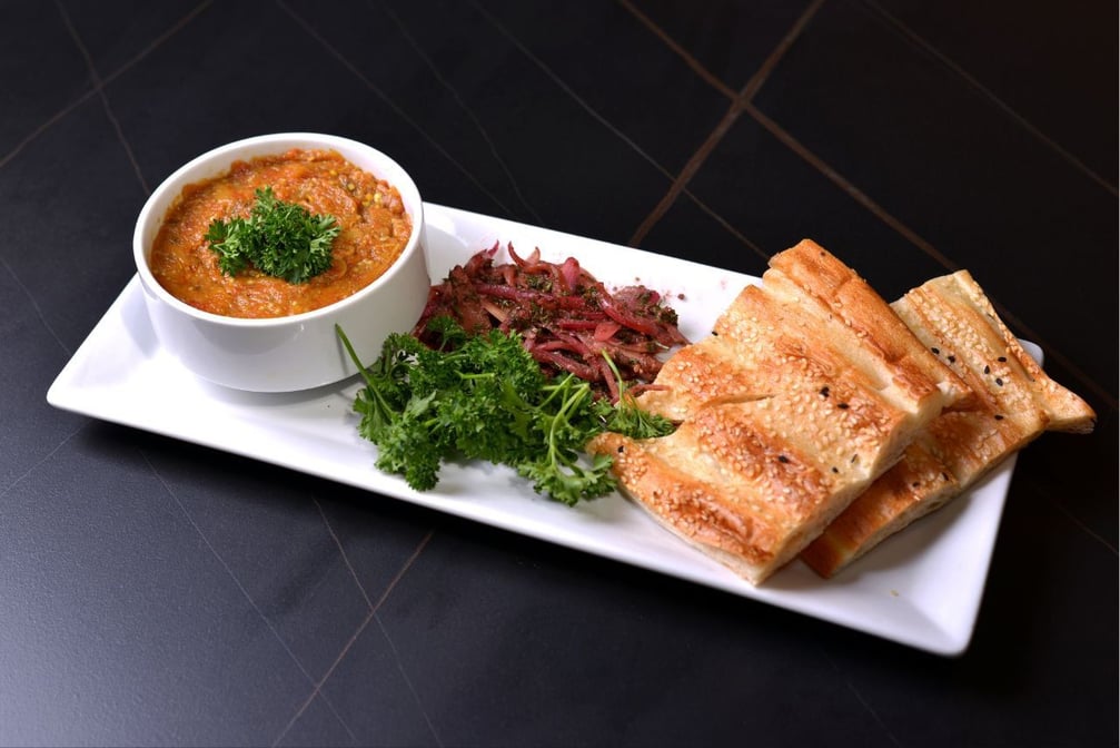 Mirza Ghasemi(Smoky Eggplant with Grilled Tomato Dip)