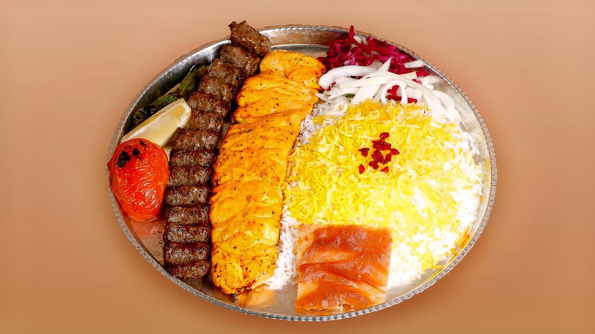 Royal Breast Plate (Served With Soup Or Pop)