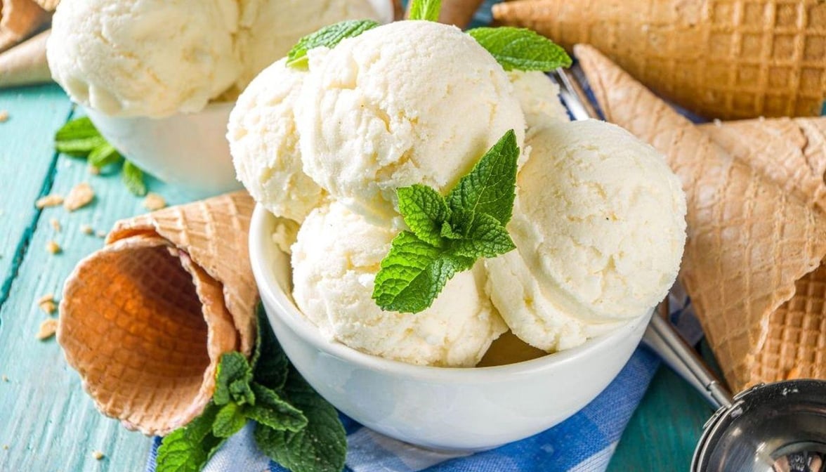 Vanilla Ice Cream 🍨 بستنی وانیلا