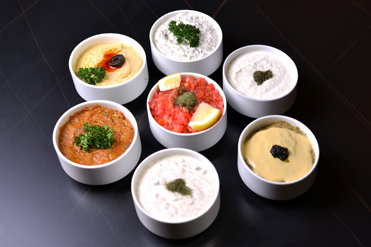 Chokka Persian Restaurant رستوران ایرانی چوکا تورنتو