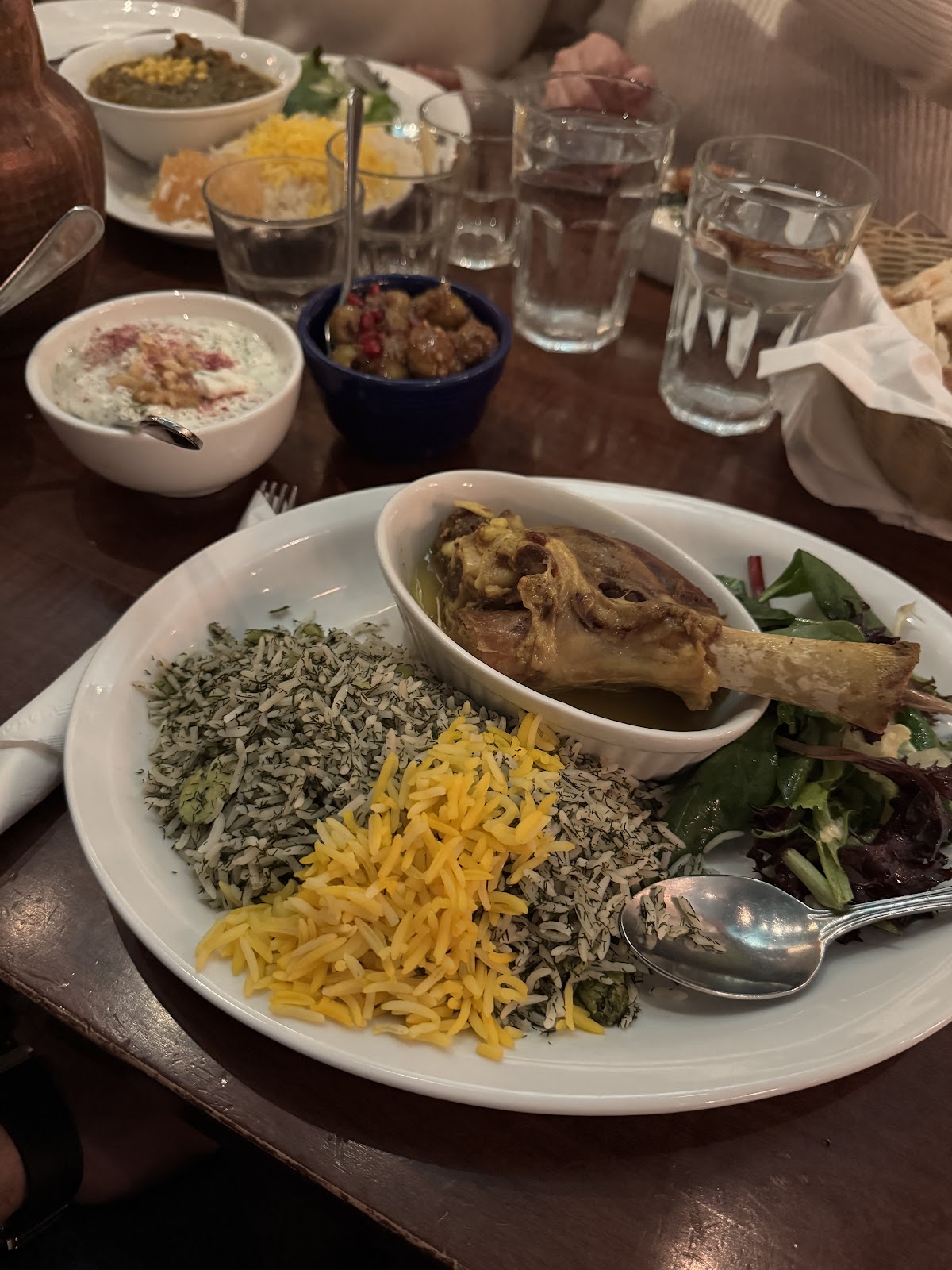 Pomegranate Restaurant - انار